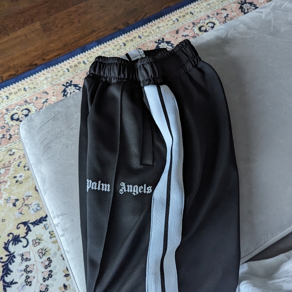 Sweatpants youth. - Picture 2 of 5